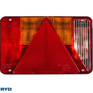 Baklampa Radex 5800 Hö 220x140x60 med skyltbelysning och backljus. Bajonettanslutning